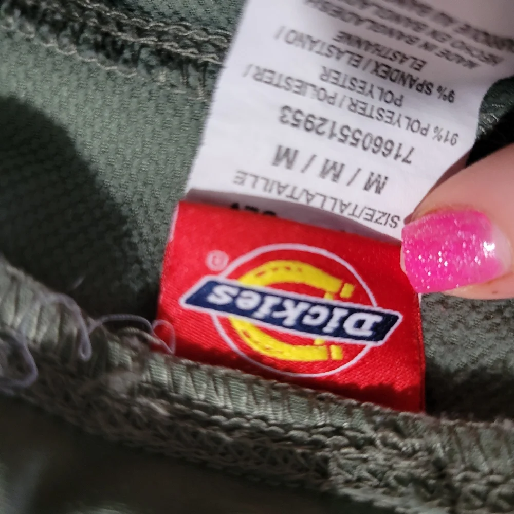 Dickies Scrub Set - Picture 5 of 5
